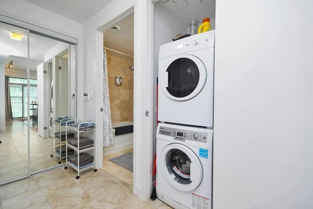 아파트 Simply Comfort Suites - Charming 1Br Condo In Dwtn Toronto Near Cn Tower 캐나다